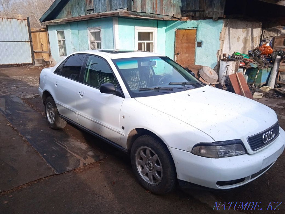 Audi A4    года Муткенова - изображение 3