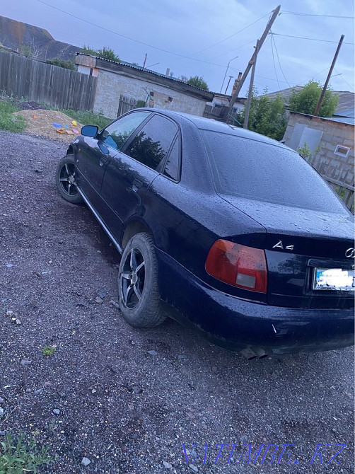 Audi A4    year  - photo 3