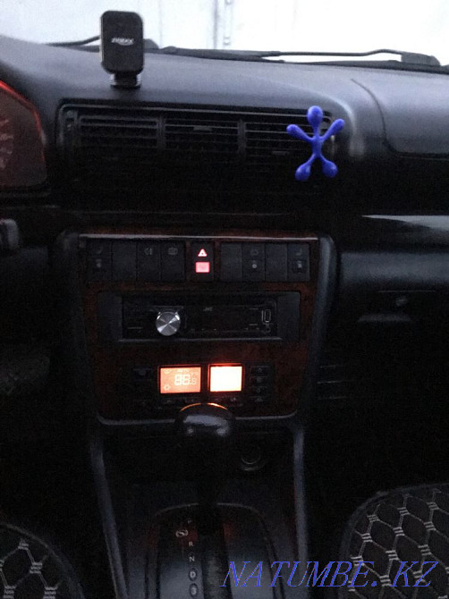 Audi A4    года Тараз - изображение 7