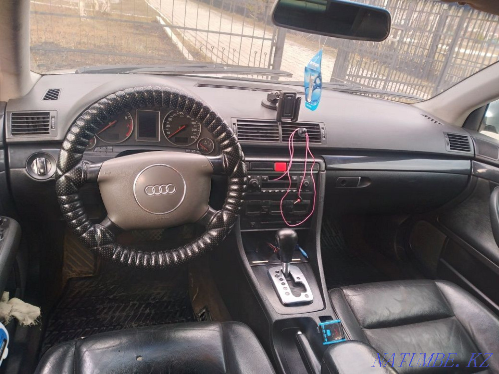 Audi A4    year Makinsk - photo 2