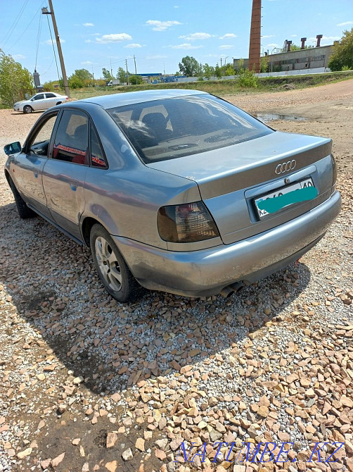 Audi A4    года Лисаковск - изображение 2