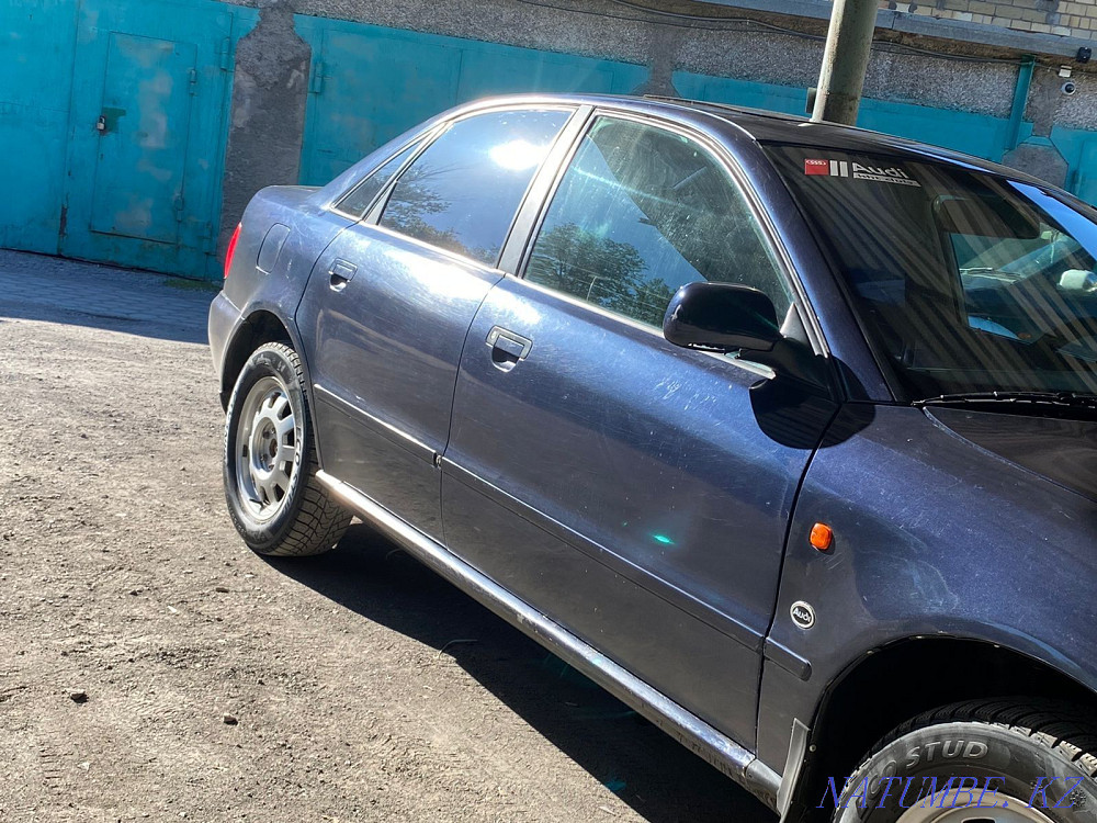 Audi A4    года Темиртау - изображение 3