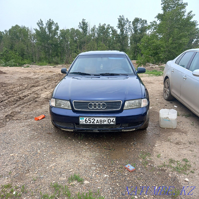 Audi A4    year  - photo 1