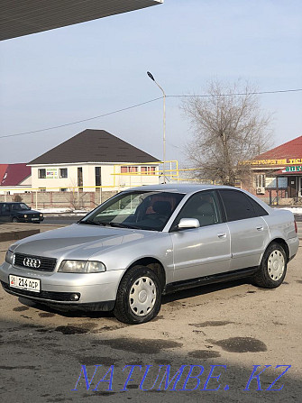 Audi A4    года Кендала - photo 2