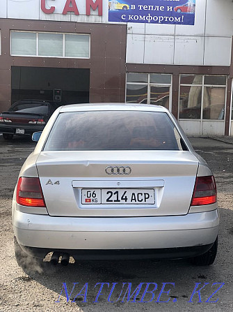 Audi A4    года Кендала - photo 1