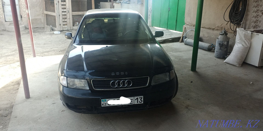Audi A4    year  - photo 1