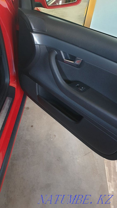 Audi A4    года Тельмана - изображение 4