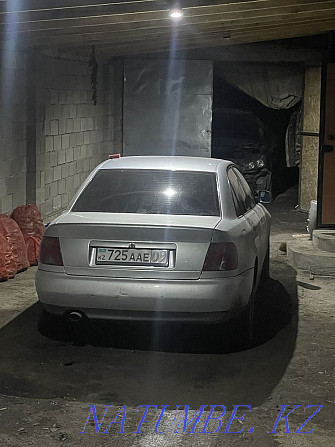 Audi A4    года Шахтинск - изображение 1