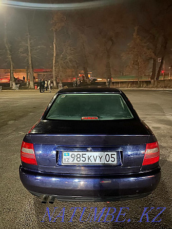 Audi A4    года Алматы - изображение 4