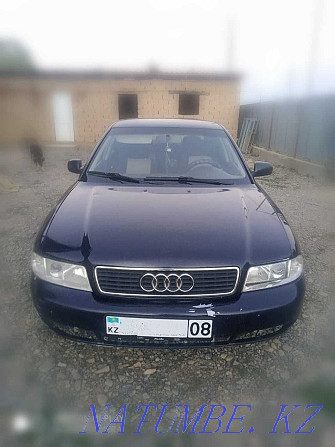 Audi A4    year  - photo 1