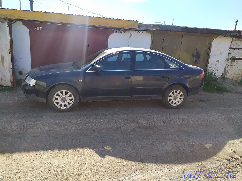 Audi A6    year  - photo 4