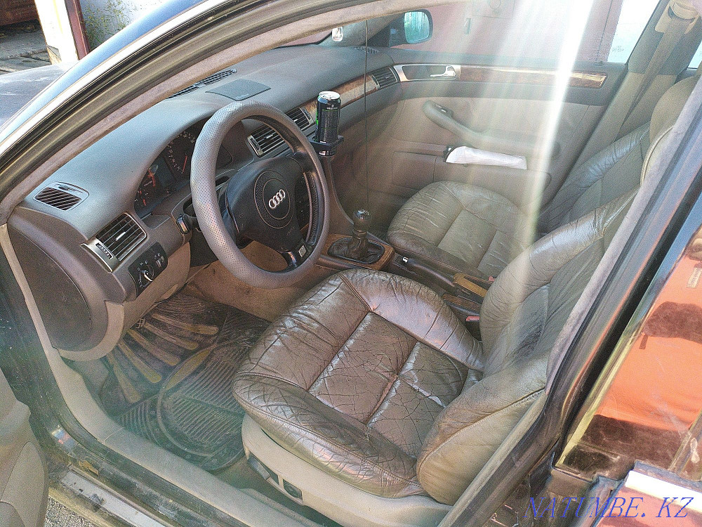 Audi A6    year  - photo 3