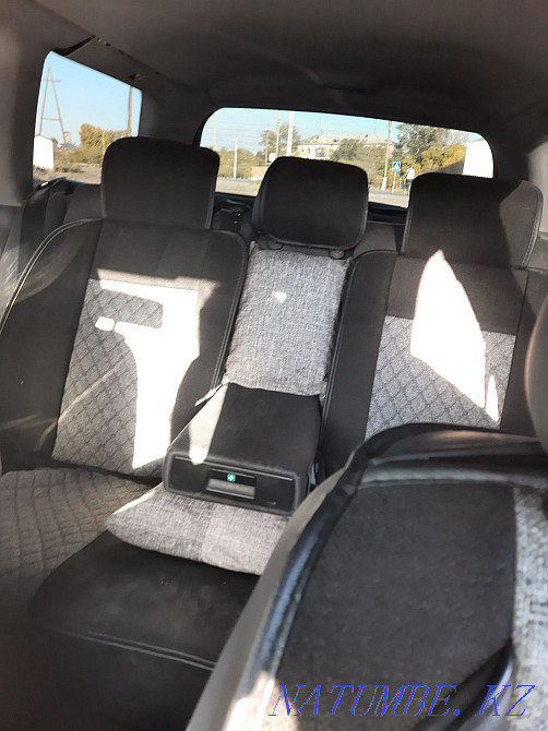 Audi A6    year  - photo 5