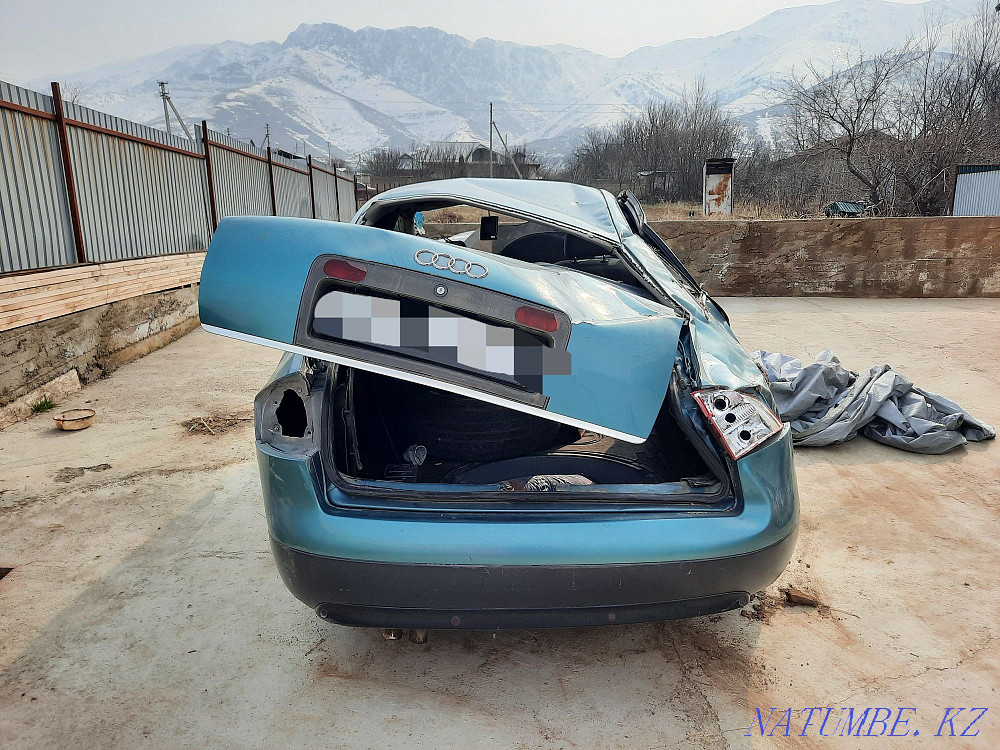 Audi A6    year  - photo 1