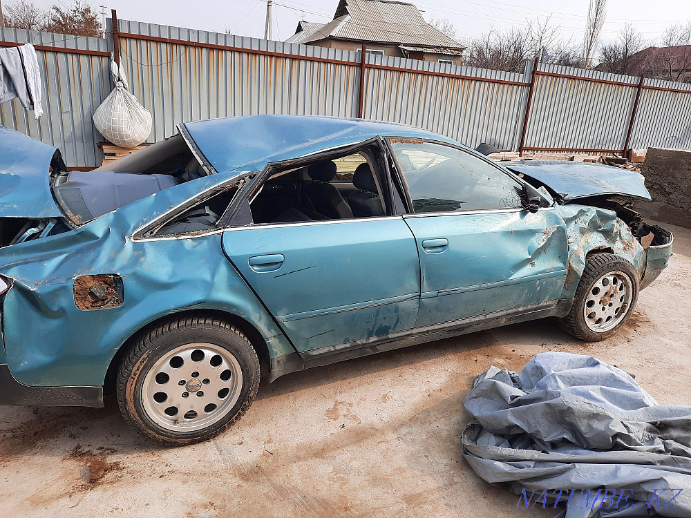 Audi A6    year  - photo 3