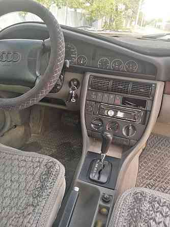 Audi A6    года Lenger
