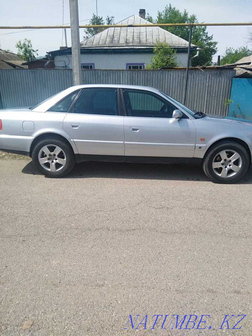 Audi A6    year Lenger - photo 4