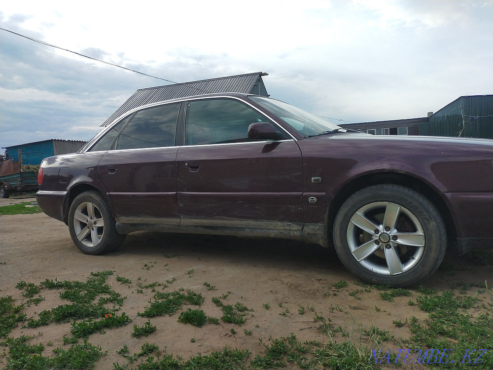 Audi A6    year  - photo 3