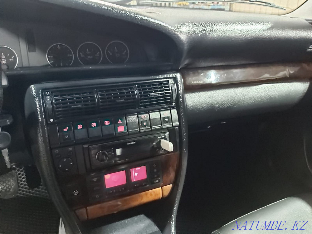 Audi A6    года Костанай - изображение 7