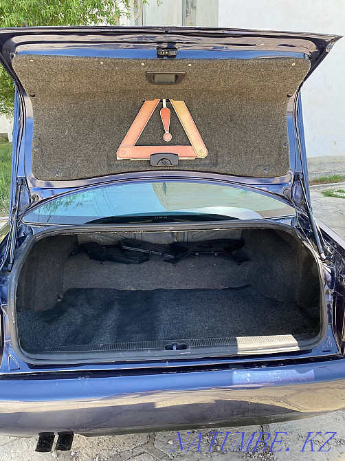 Audi A6    year  - photo 8