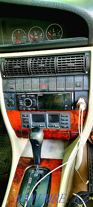 Audi A6    year Акбулак - photo 2