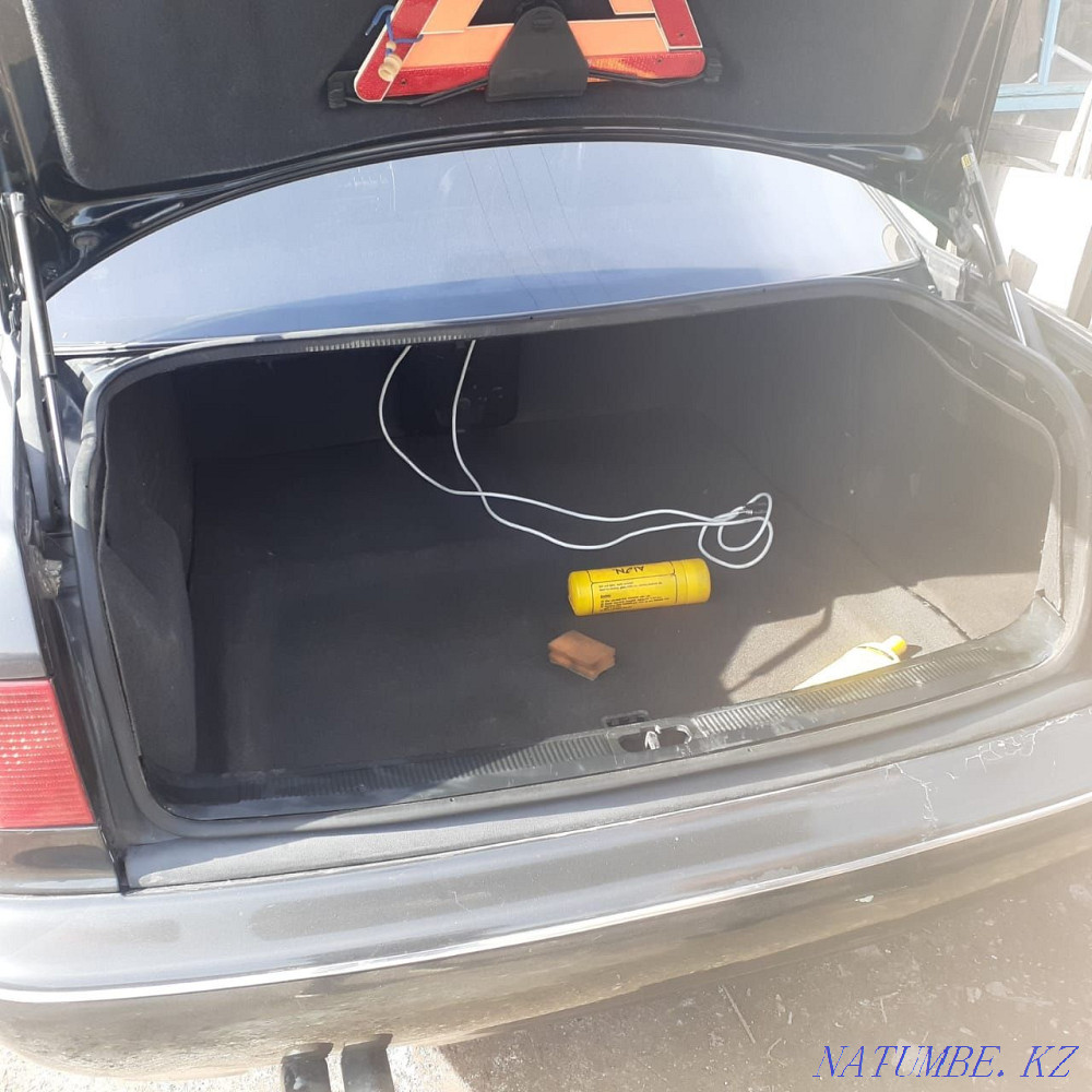 Audi A8    года Темиртау - изображение 4