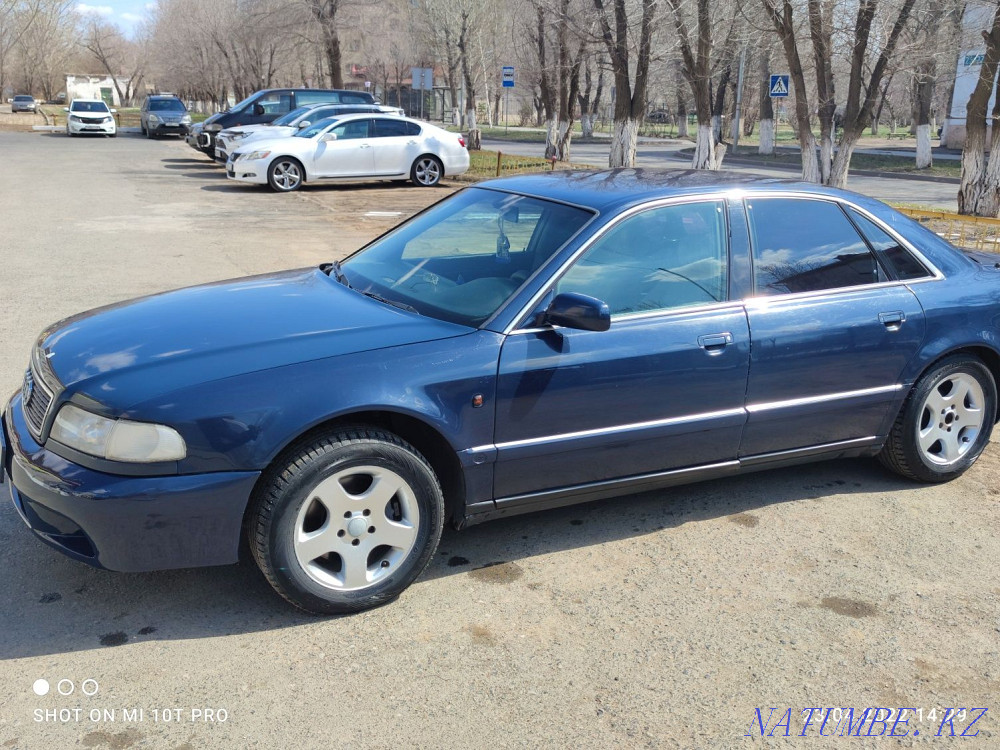 Audi A8    year Stepnogorskoye - photo 1