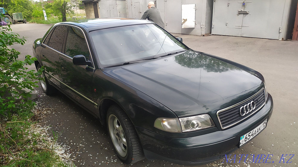 Audi A8    года Байтерек - изображение 4