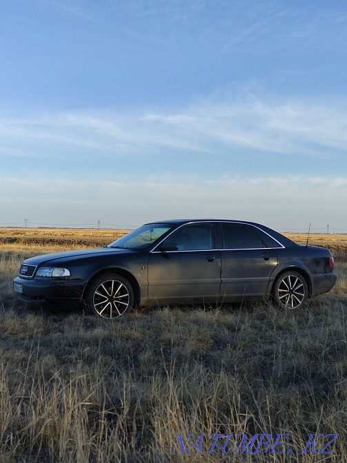 Audi A8    year Kostanay - photo 1