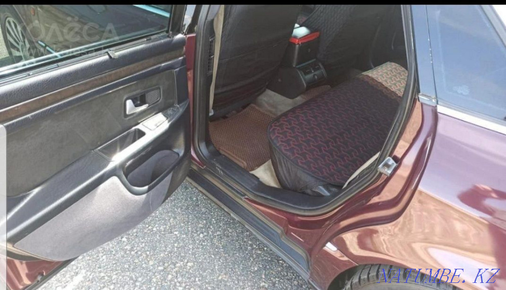 Audi A8    year Белоярка - photo 7