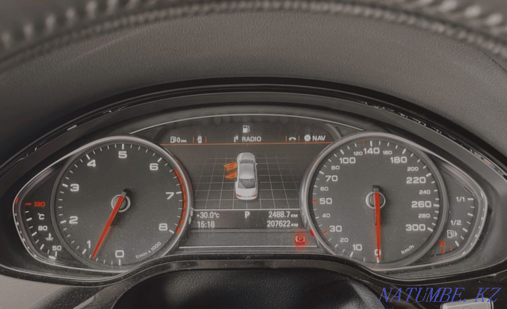 Audi A8    year Shymkent - photo 4
