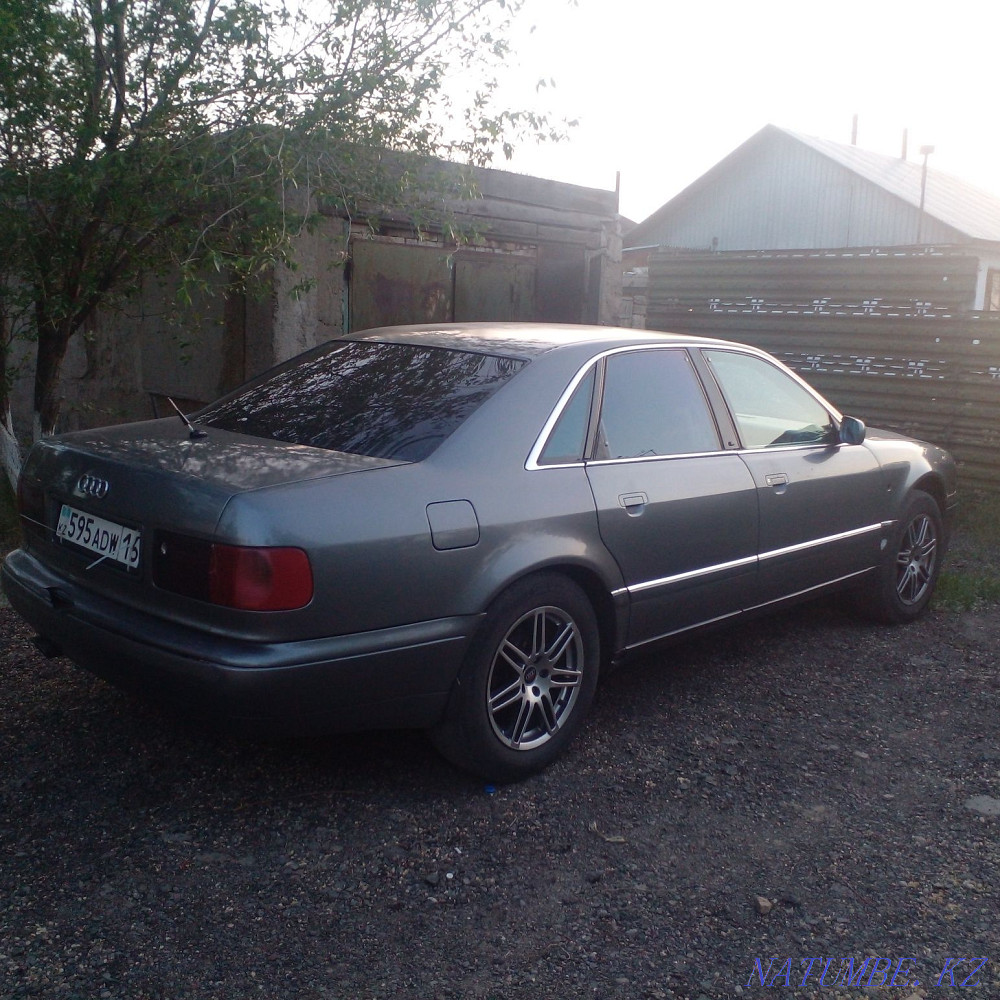 Audi A8    year Semey - photo 1