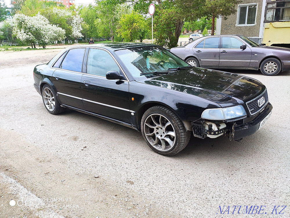 Audi A8    года Костанай - изображение 3