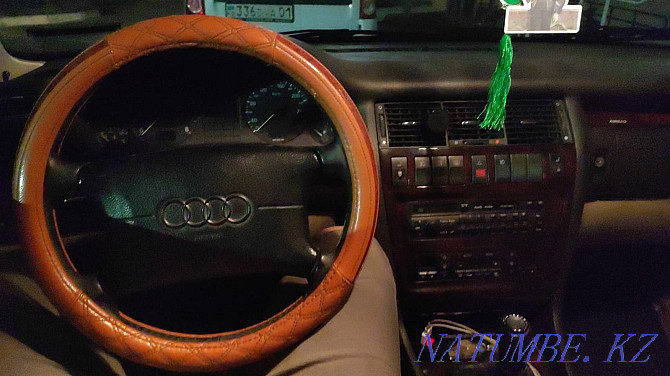 Audi A8    года Астана - изображение 2