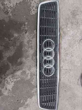 Audi A8    года Kostanay