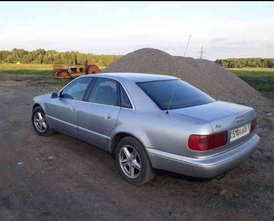 Audi A8    года Чапаево
