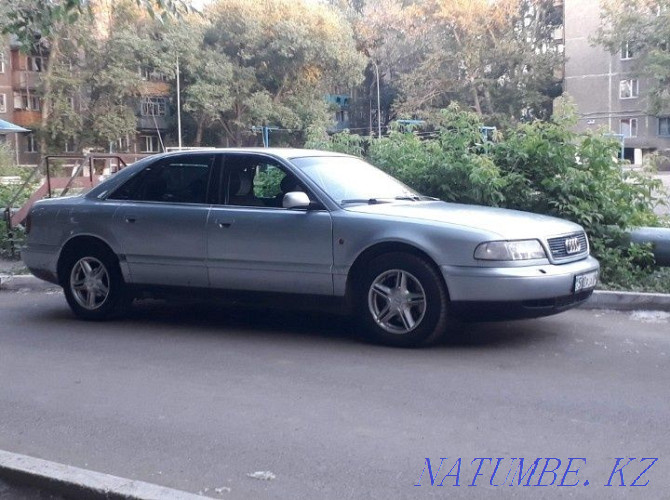 Audi A8    года Чапаево - изображение 2