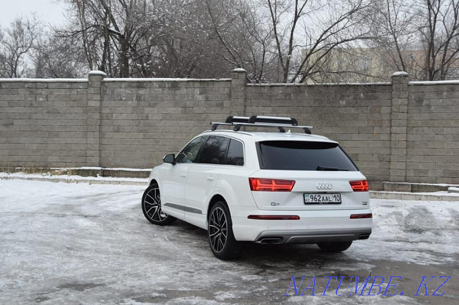 Audi Q7    года Костанай - изображение 1