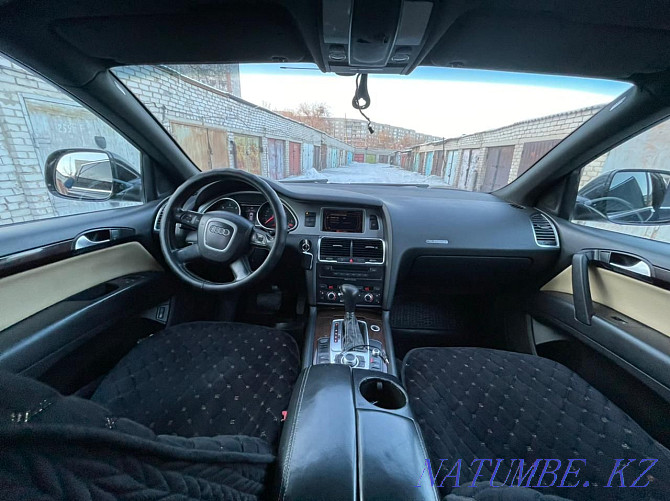 Жылдың Audi Q7  отбасы  - изображение 7