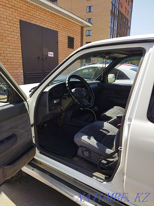 Toyota 4 Runner    года Кокшетау - изображение 3