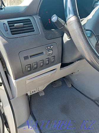 Жылдың Toyota Alphard  кенді - изображение 8
