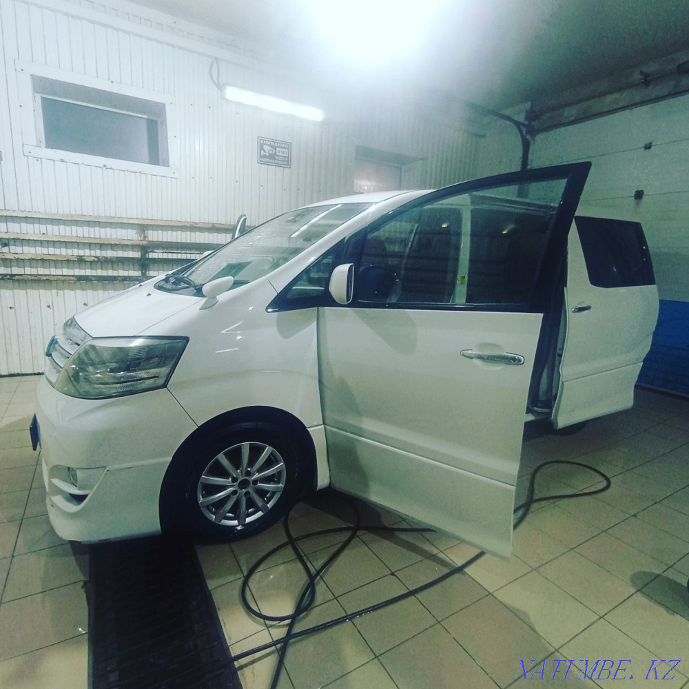 Toyota Alphard    года Большой чаган - изображение 2