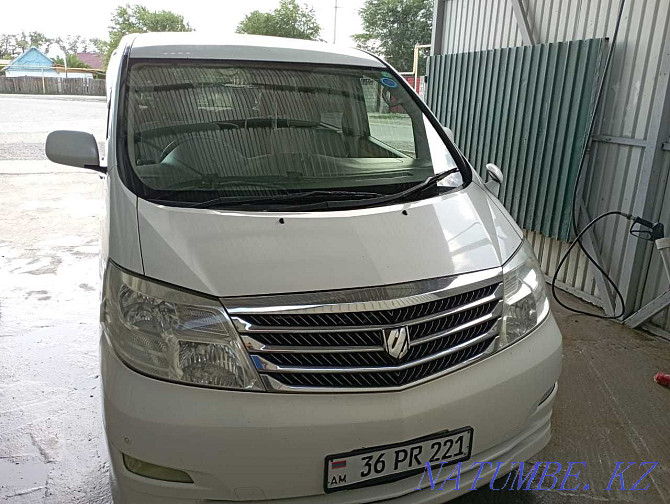 Toyota Alphard    year  - photo 3