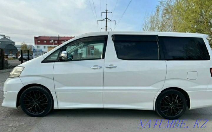 Toyota Alphard    year  - photo 4