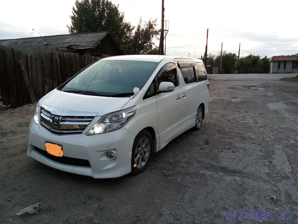 Жылдың Toyota Alphard  отбасы  - изображение 2