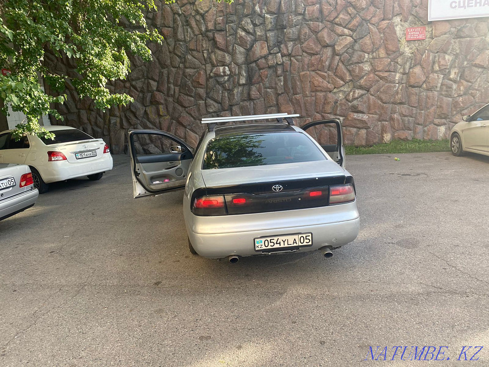 Toyota Aristo    года Алматы - изображение 4
