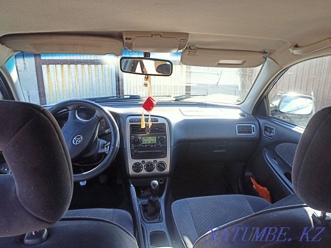 Жылдың Toyota Avensis  кенді - изображение 8