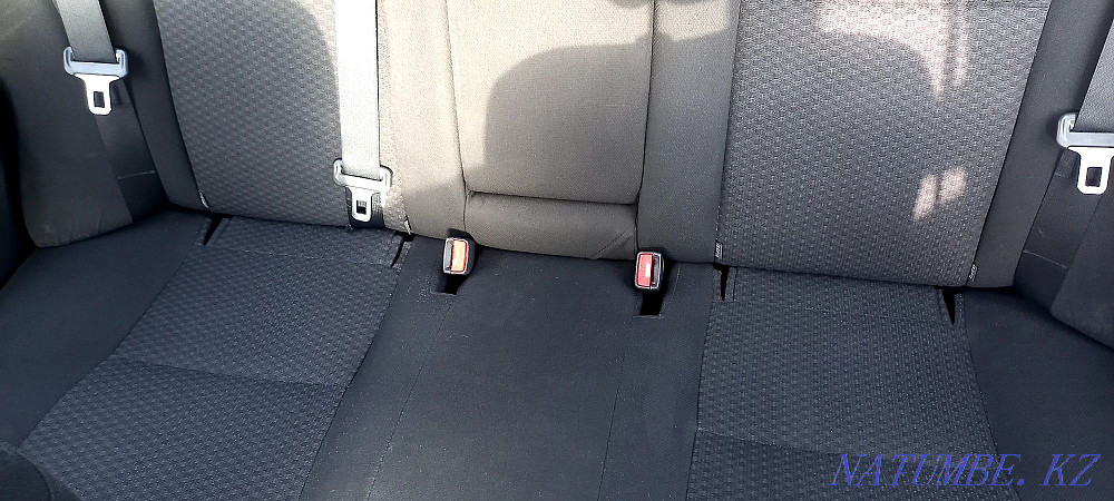 Toyota Avensis    year Бектобе - photo 7