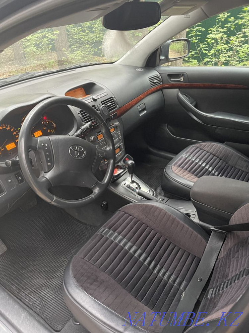 Toyota Avensis    year  - photo 8
