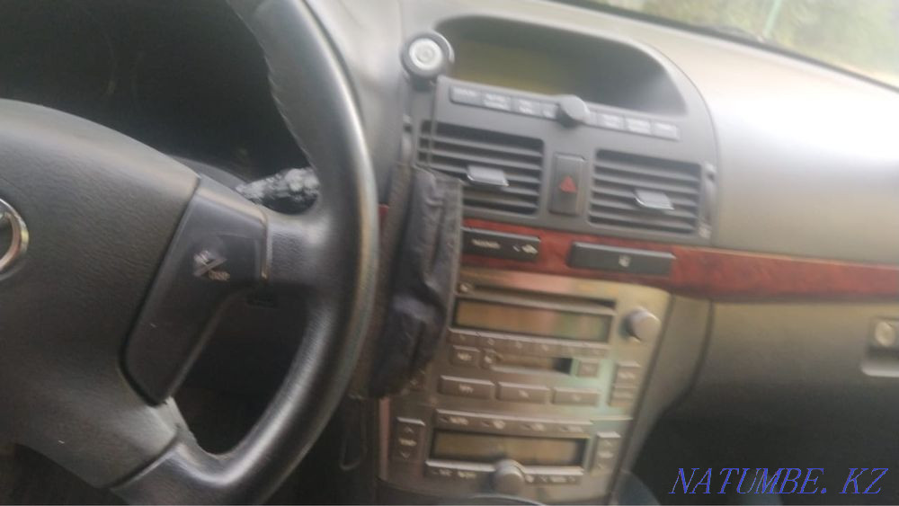 Toyota Avensis    года Астана - изображение 2